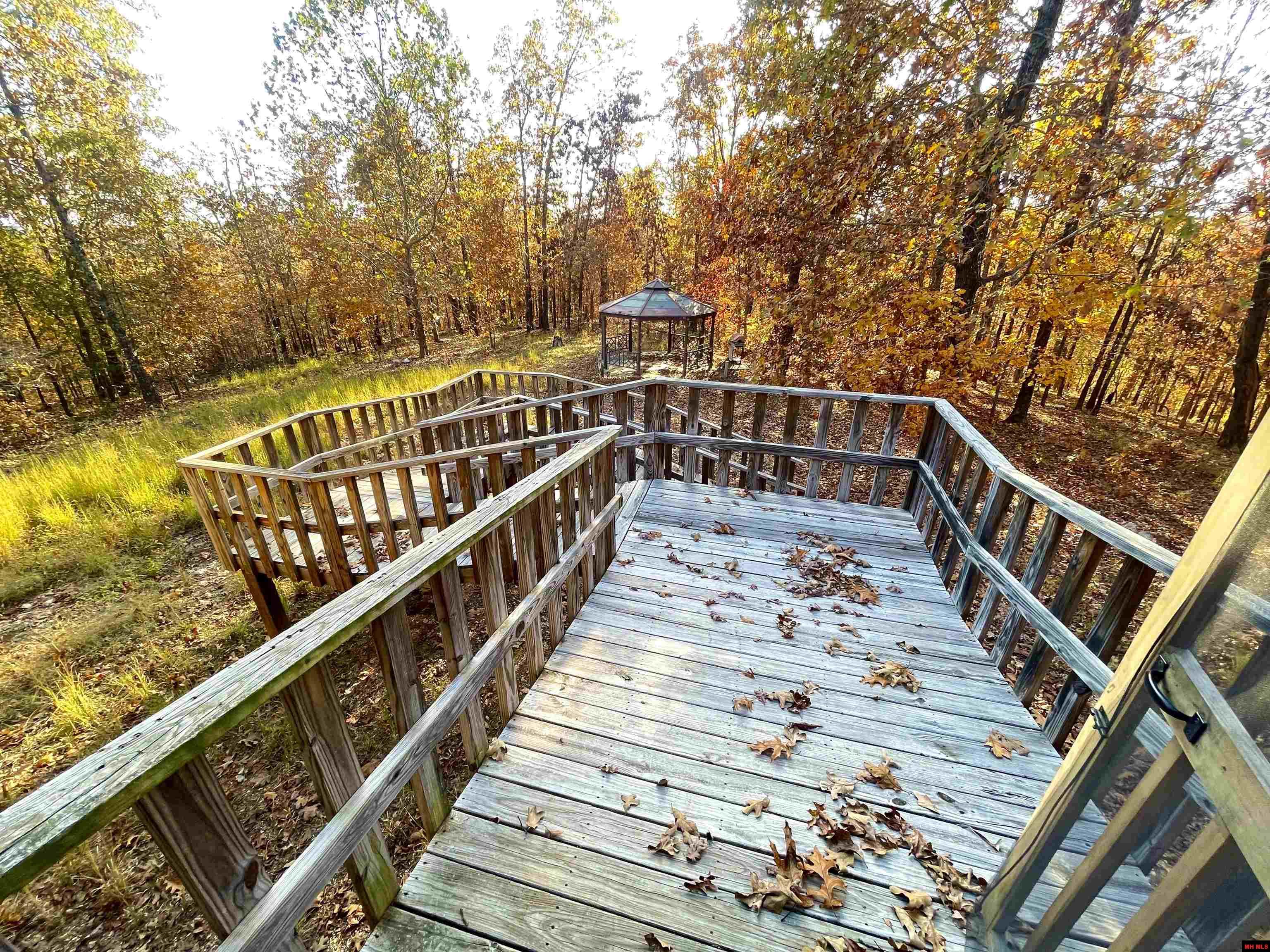 1044 Springwood Drive