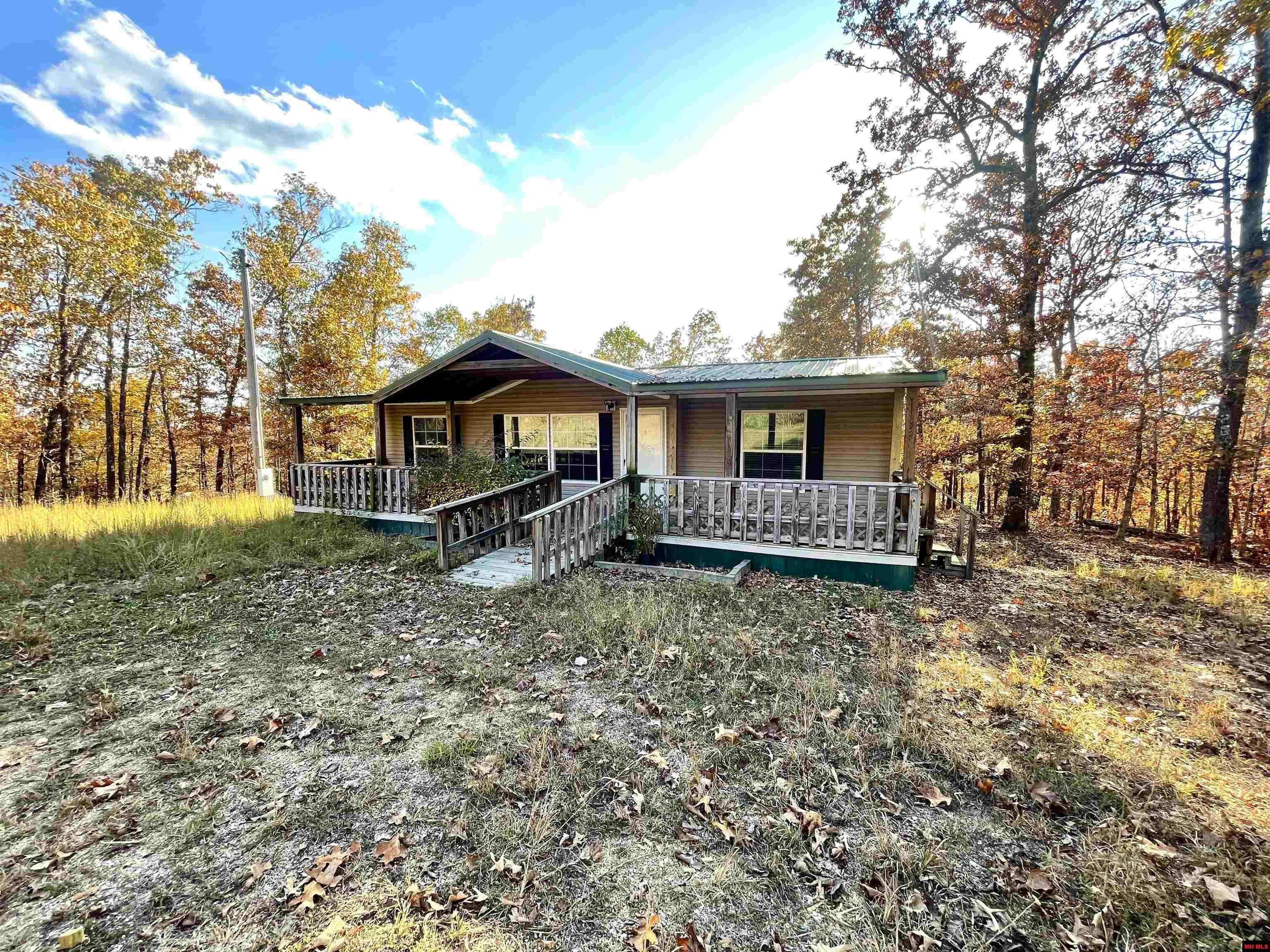 1044 Springwood Drive