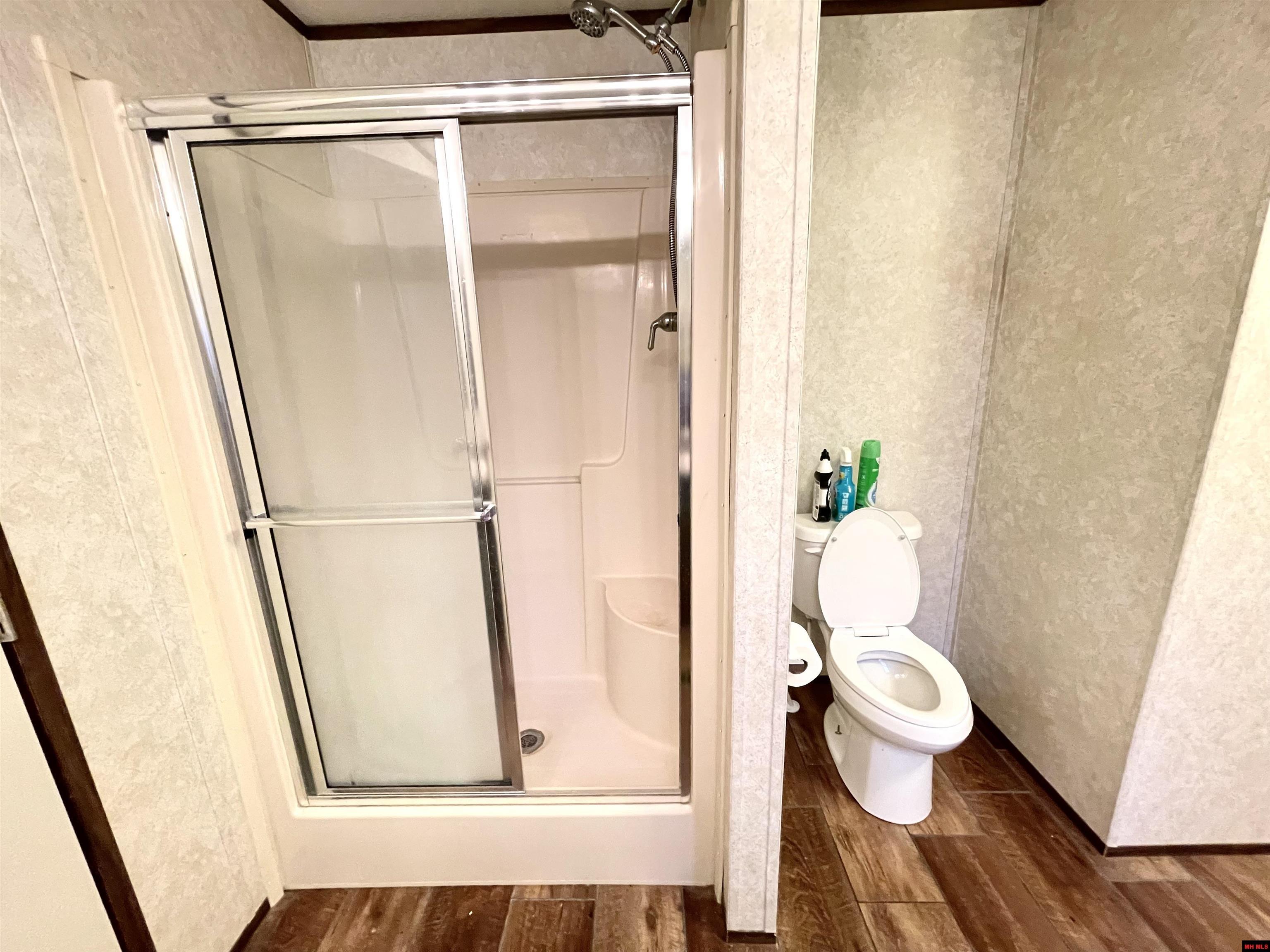 1044 Springwood Drive