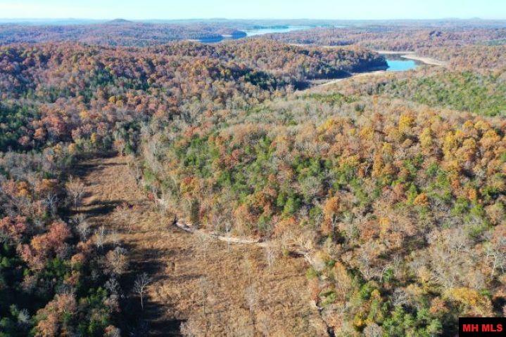 001-00776-000 Chappie Lane