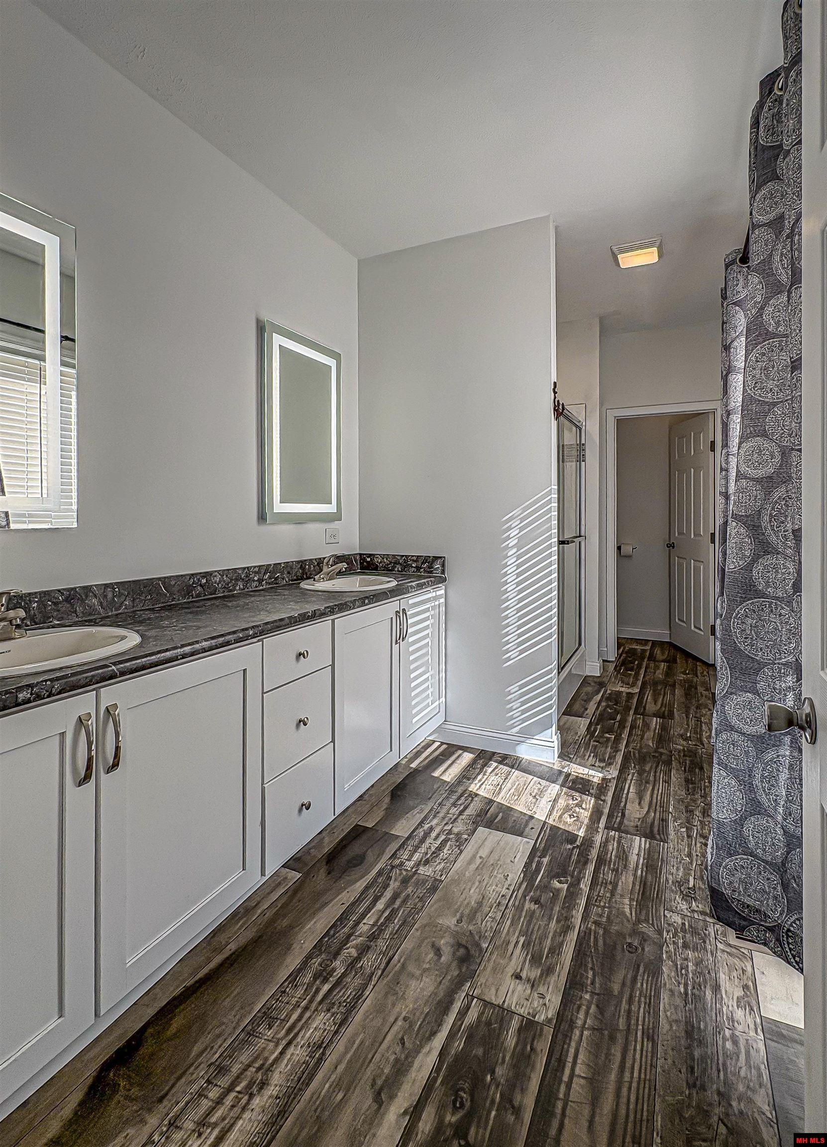 118 Linda Vista Lane