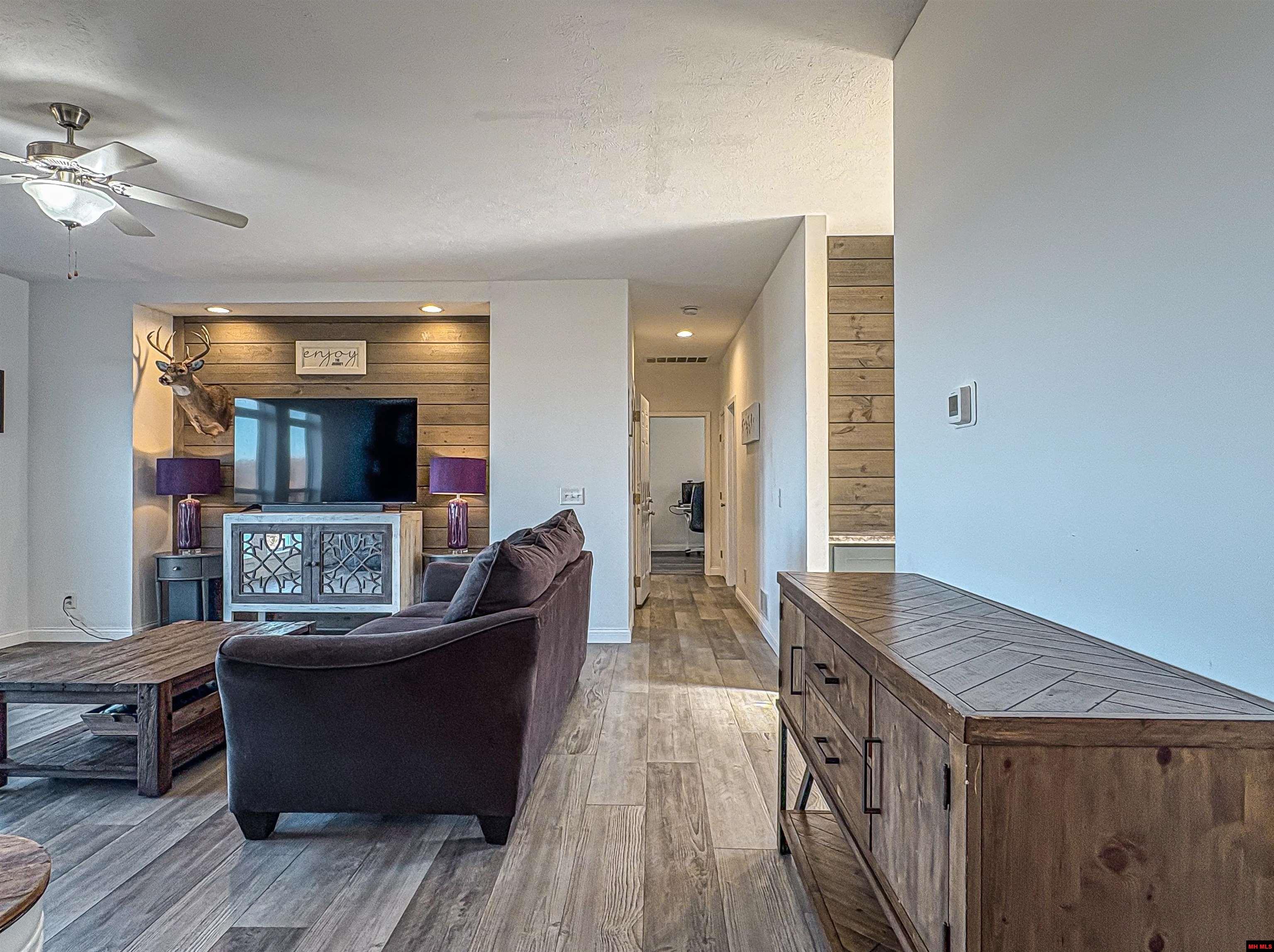 118 Linda Vista Lane