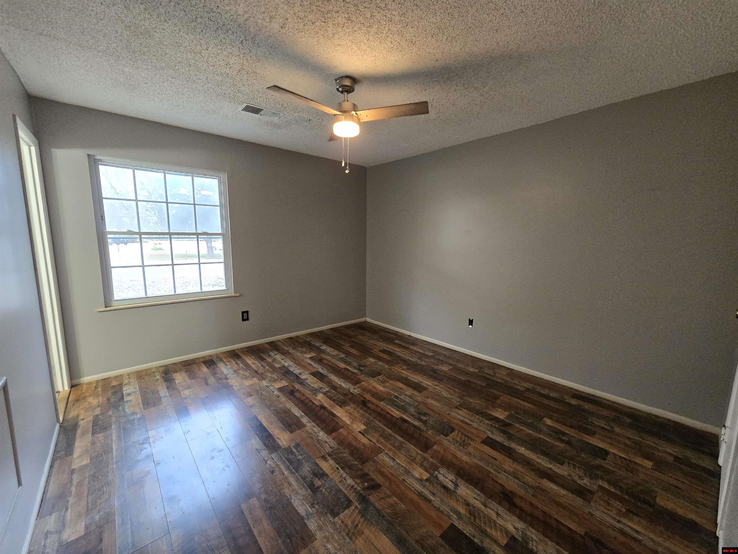 409 Bomber Boulevard