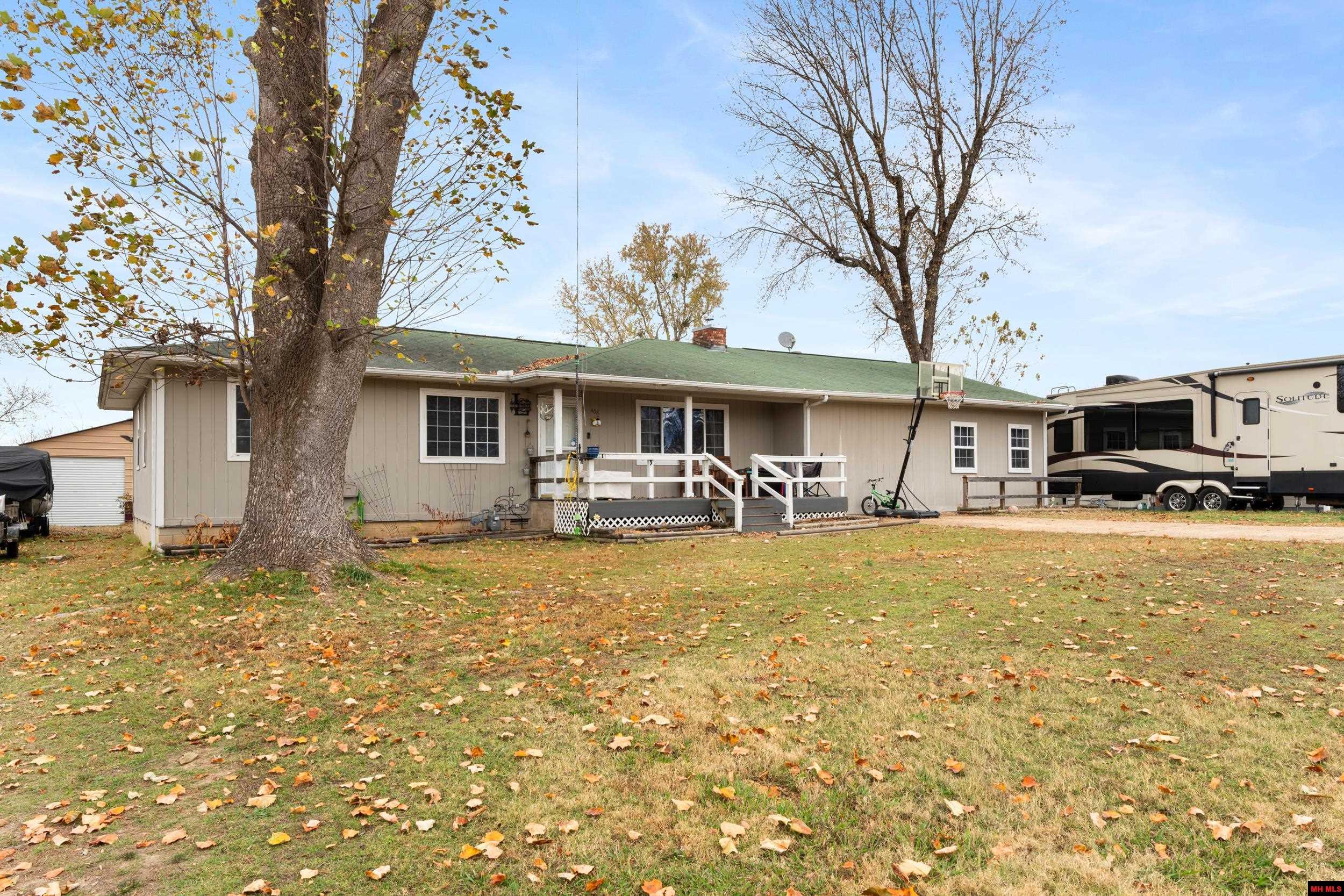 408 E Sanford Street