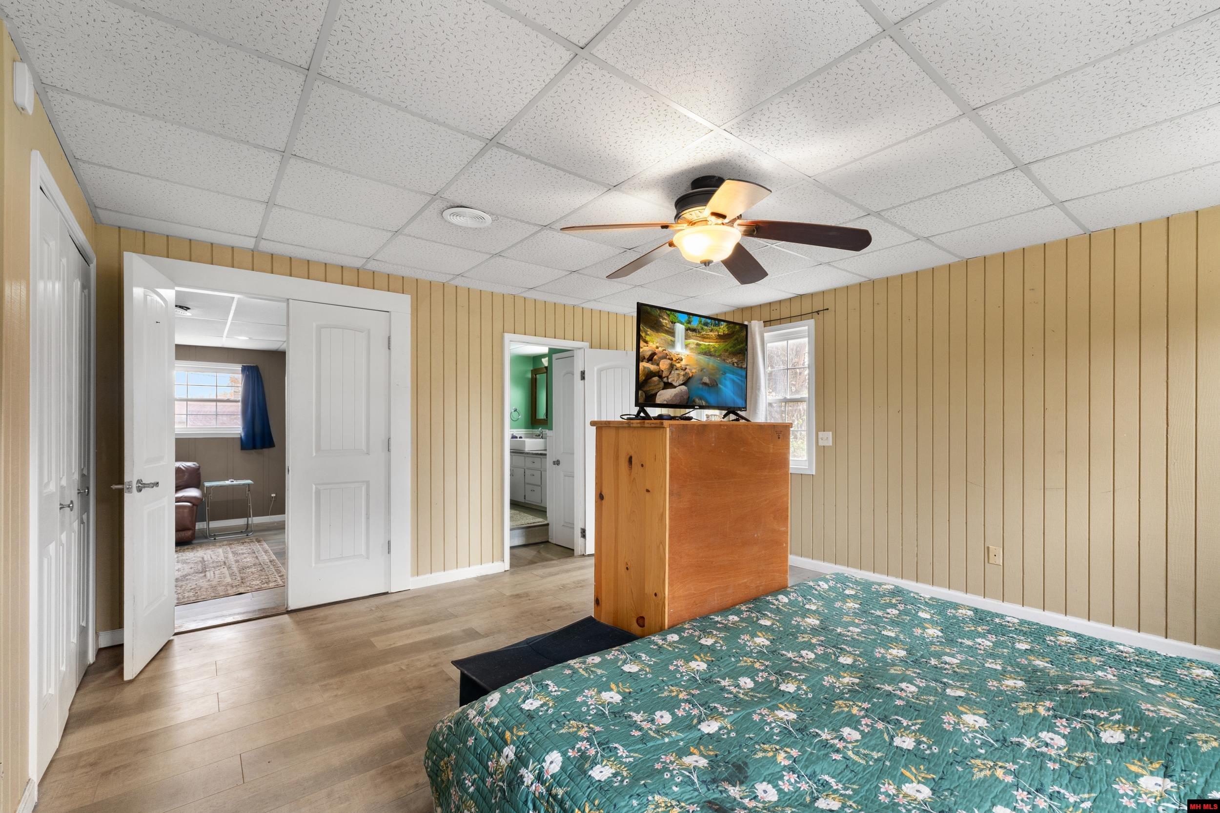 408 E Sanford Street