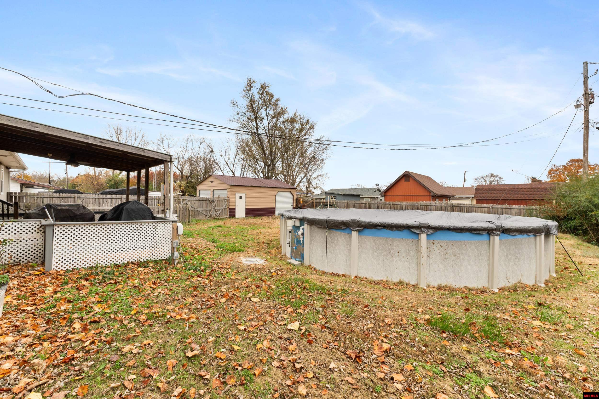 408 E Sanford Street