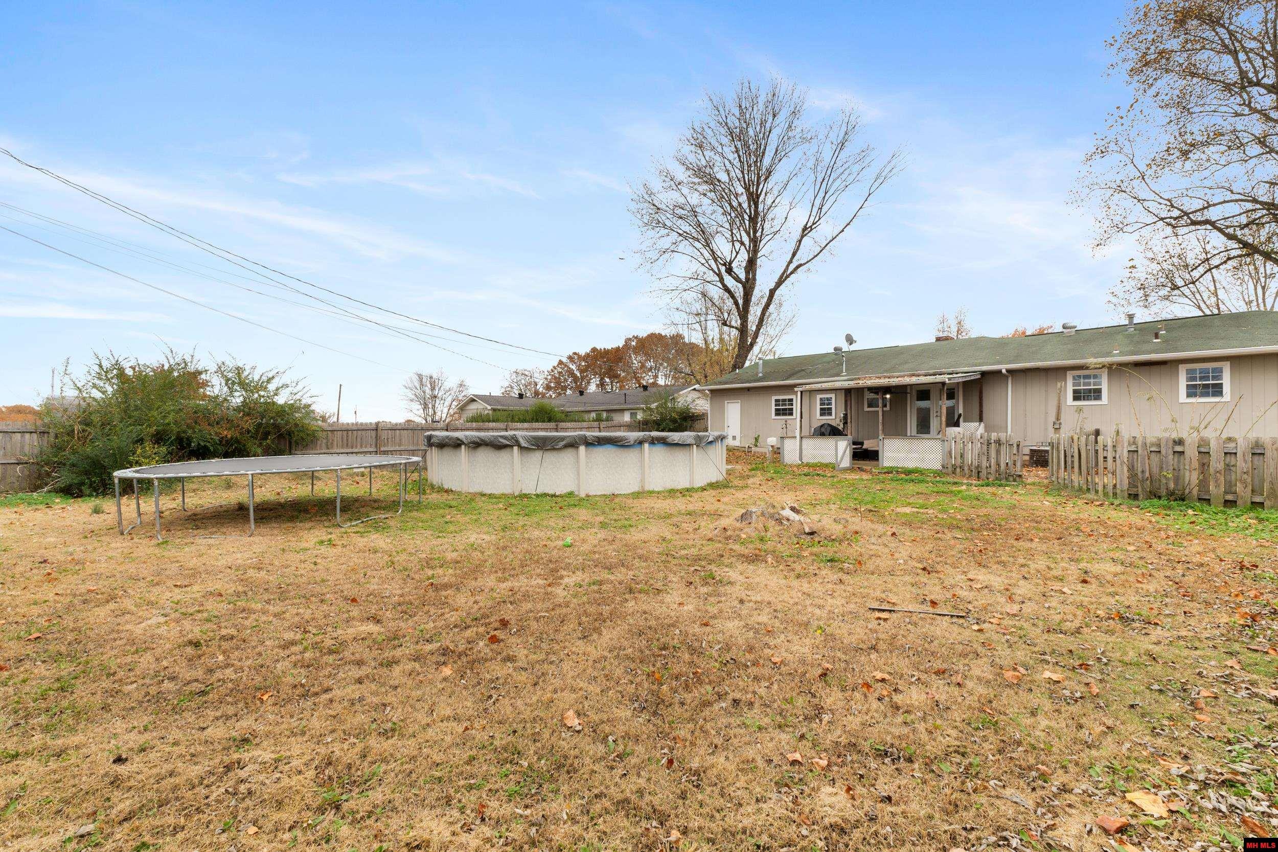 408 E Sanford Street