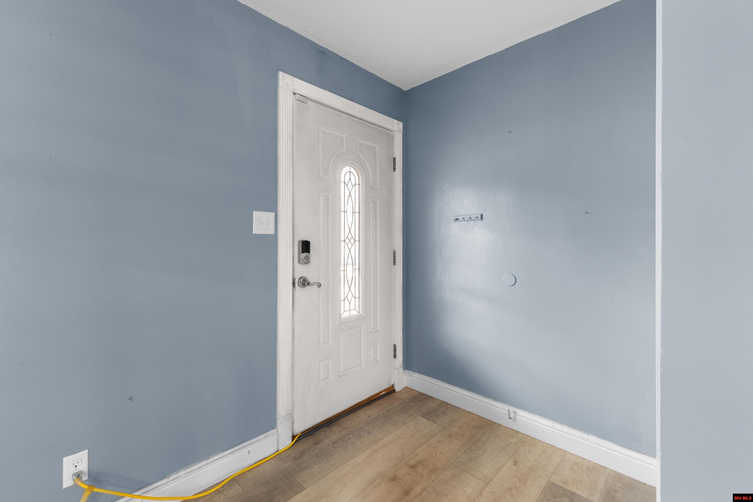 408 E Sanford Street