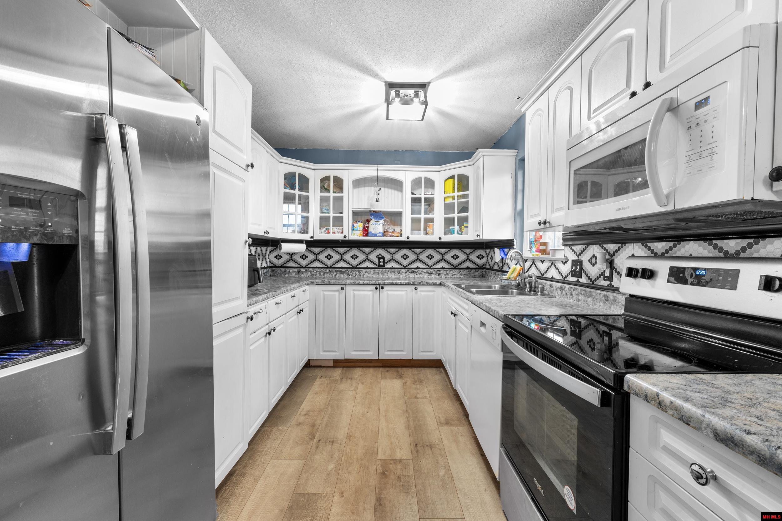 408 E Sanford Street