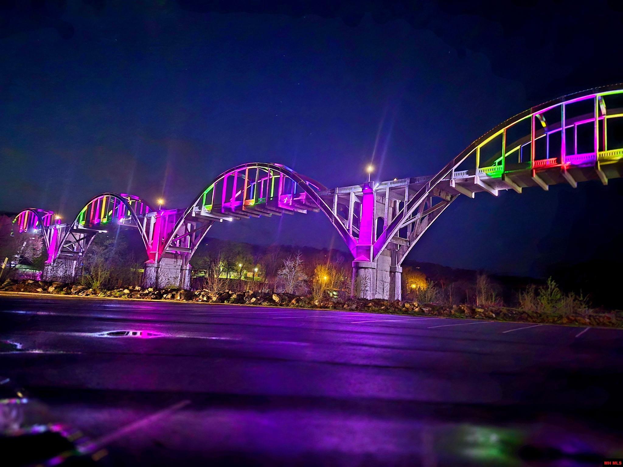 490-00001-008 Fox Chase Drive