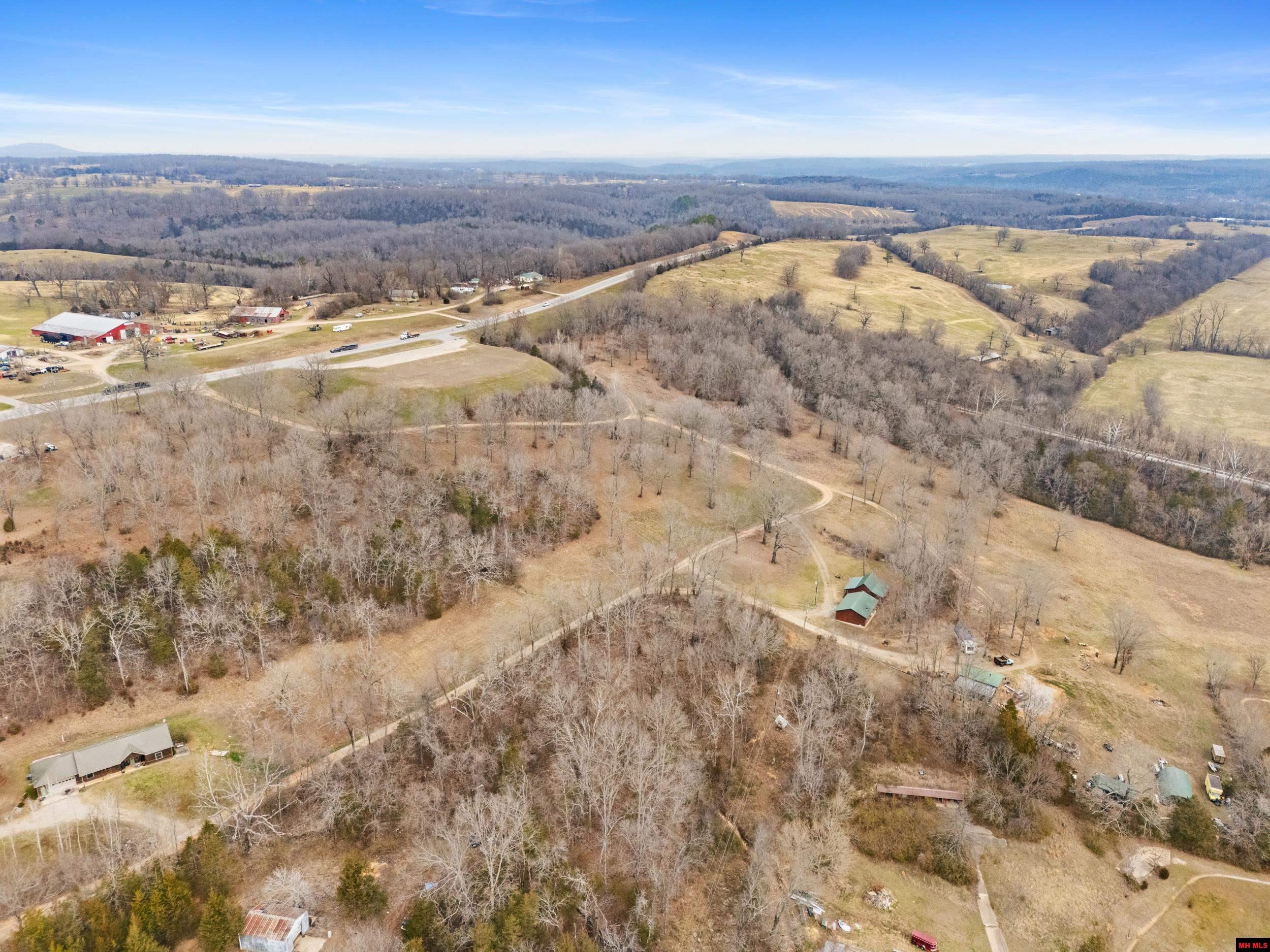 490-00001-008 Fox Chase Drive