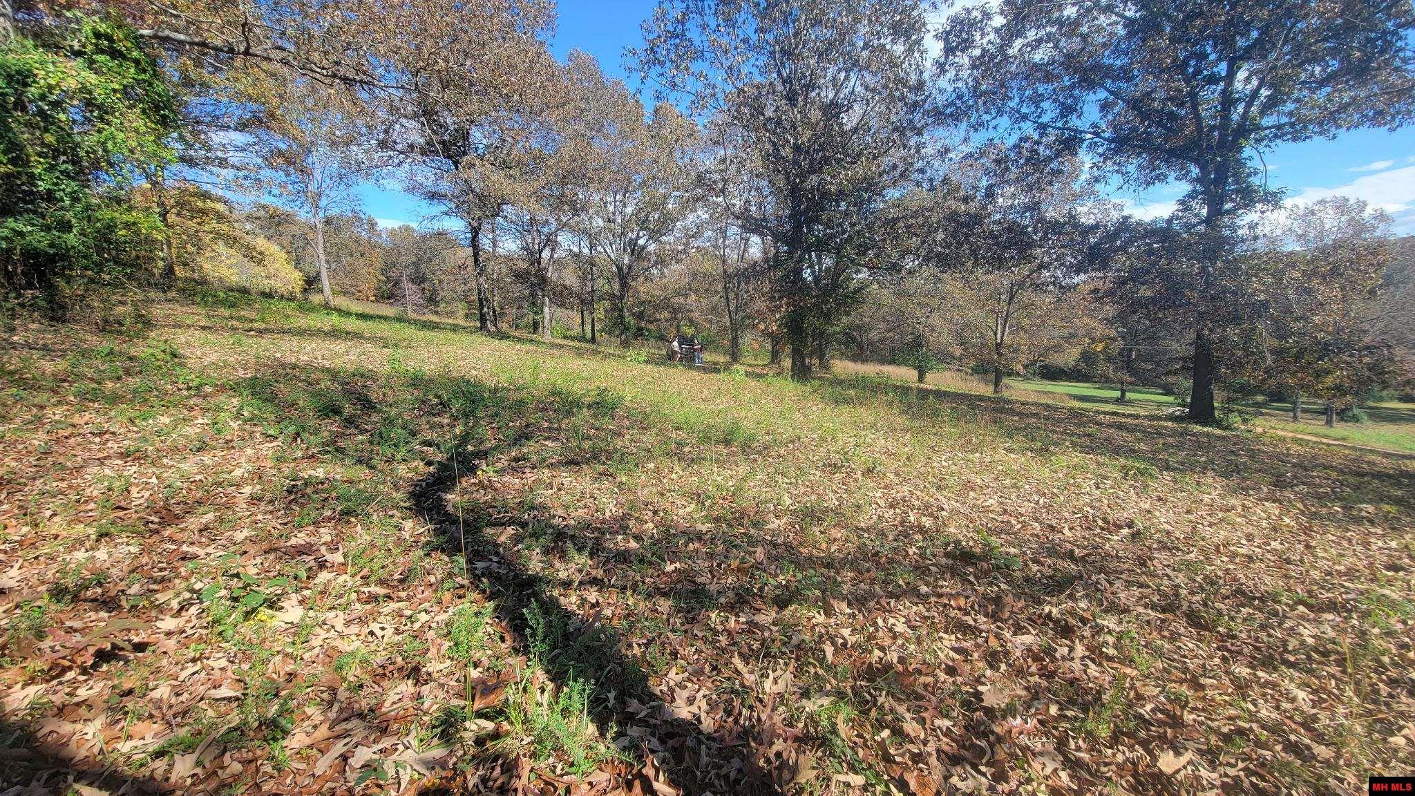 490-00001-008 Fox Chase Drive