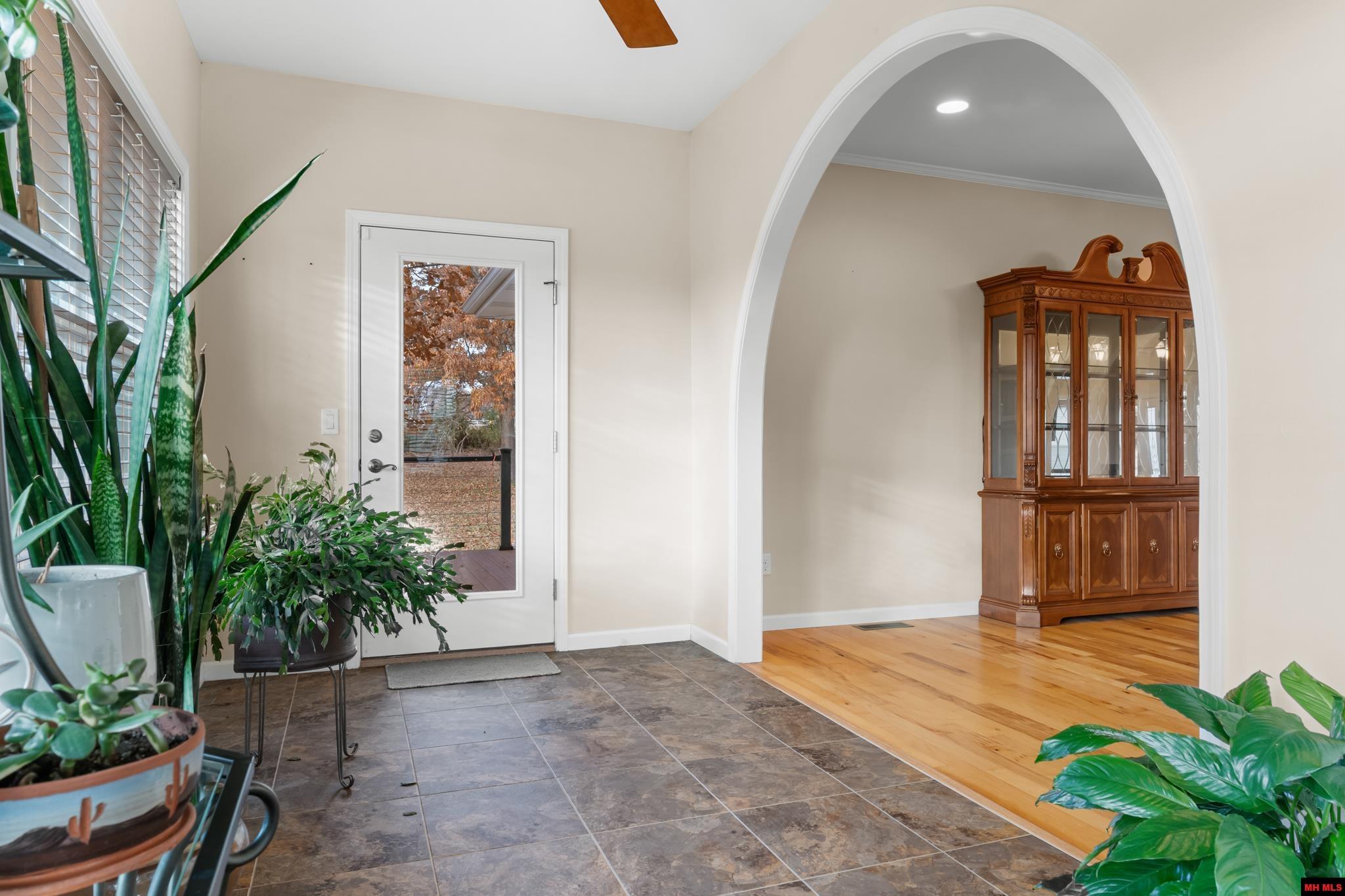 543 Green Valley Drive