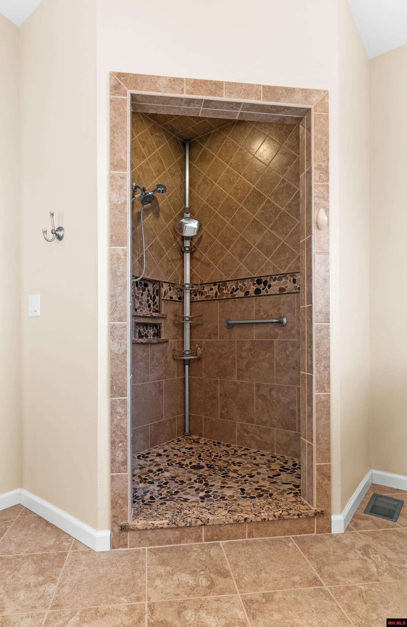 543 Green Valley Drive