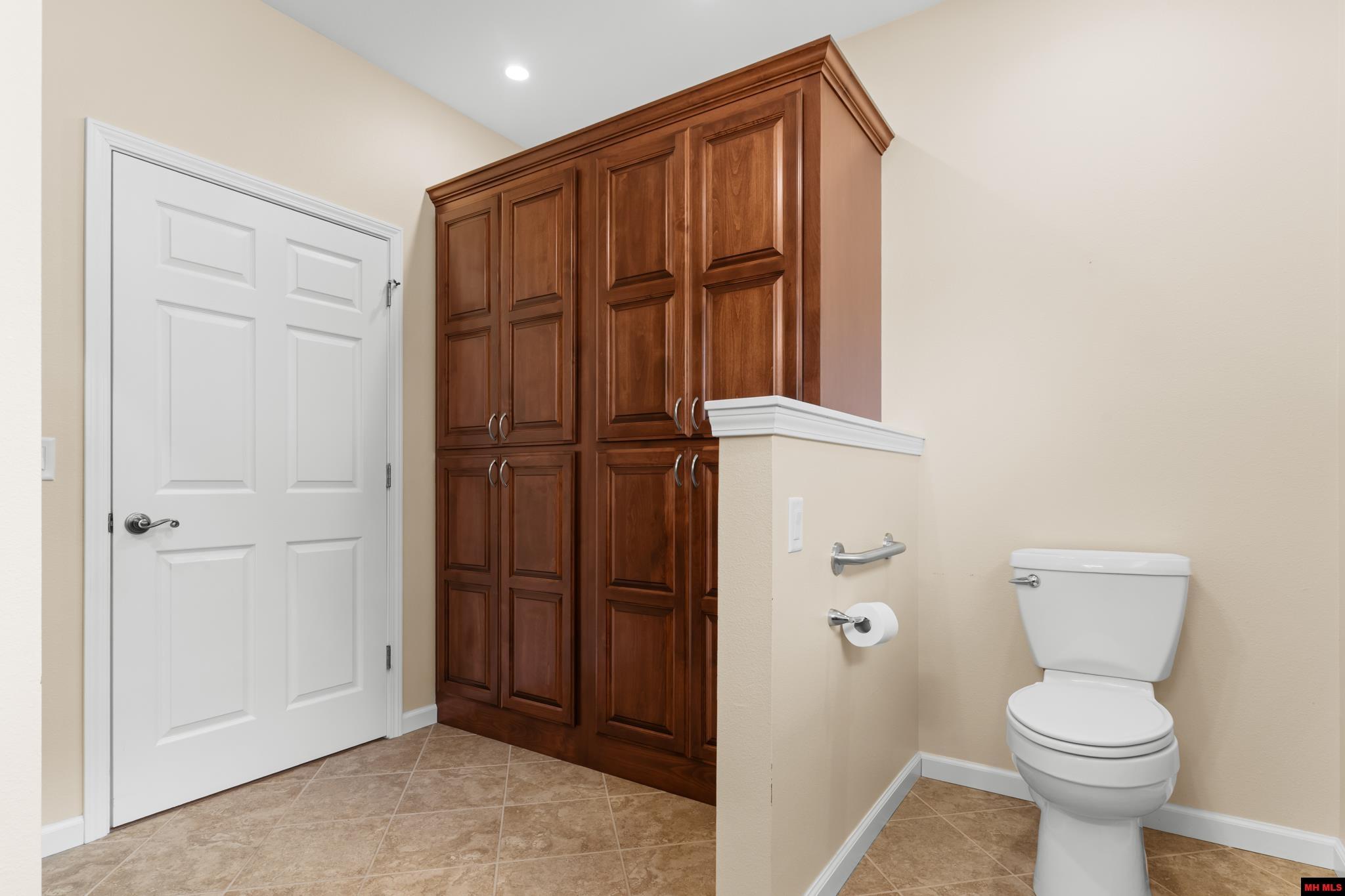 543 Green Valley Drive