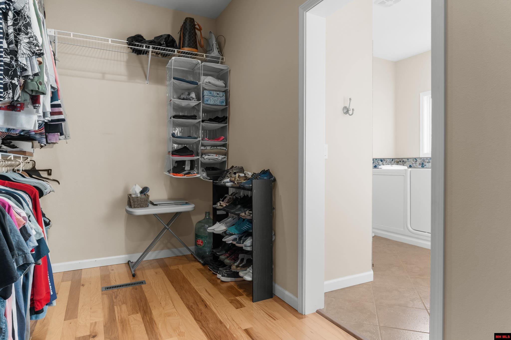 543 Green Valley Drive