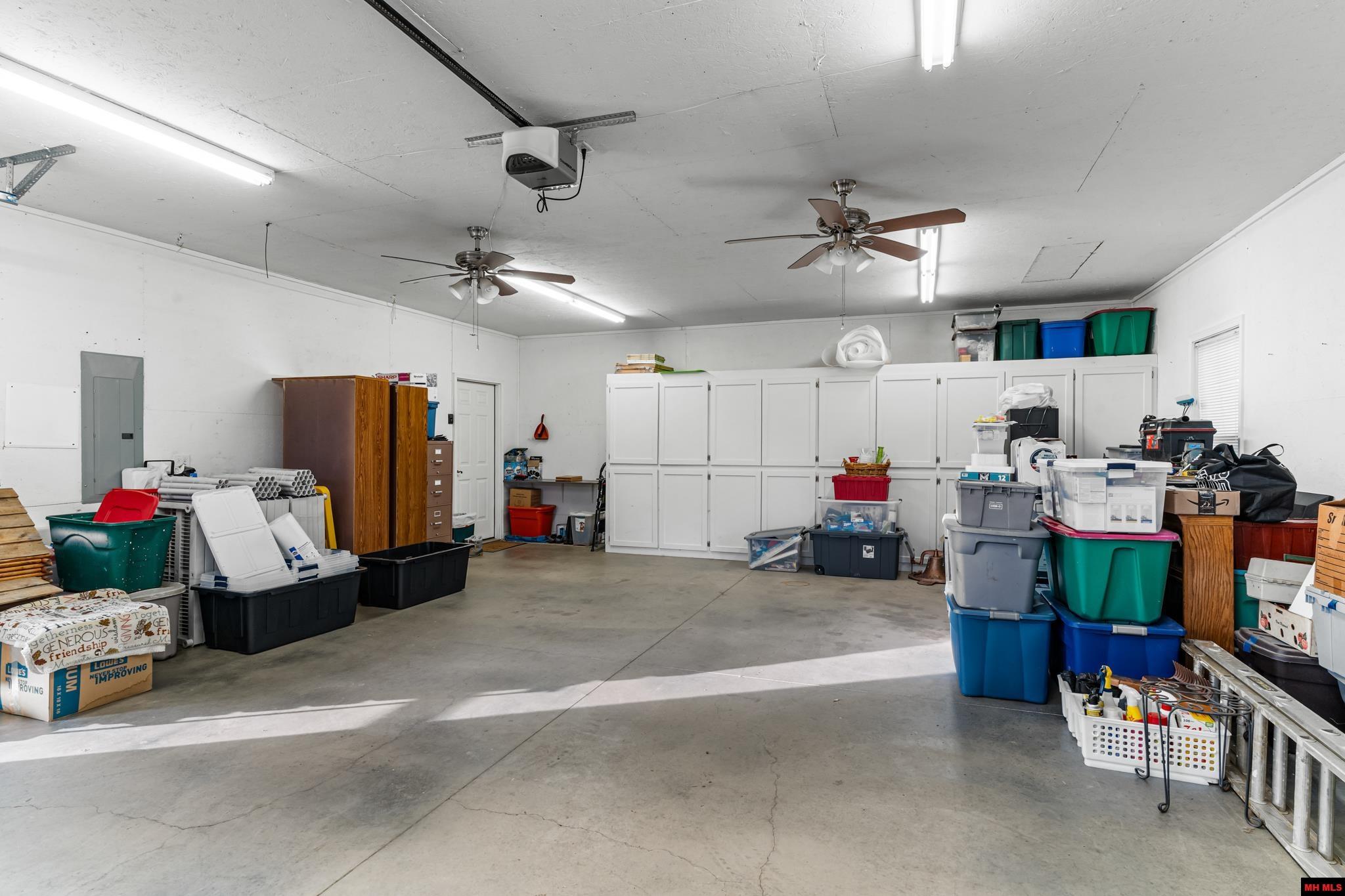 543 GREEN VALLEY DRIVE Mountain Home, AR 72653
