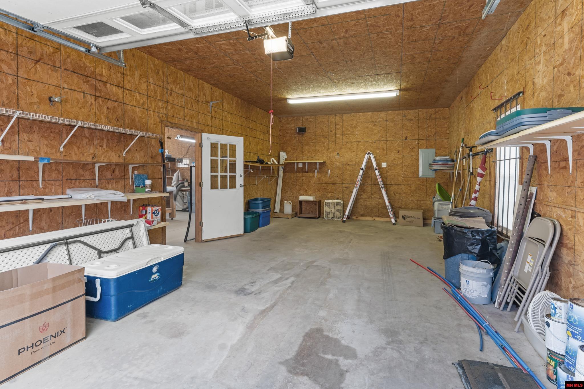 543 GREEN VALLEY DRIVE Mountain Home, AR 72653
