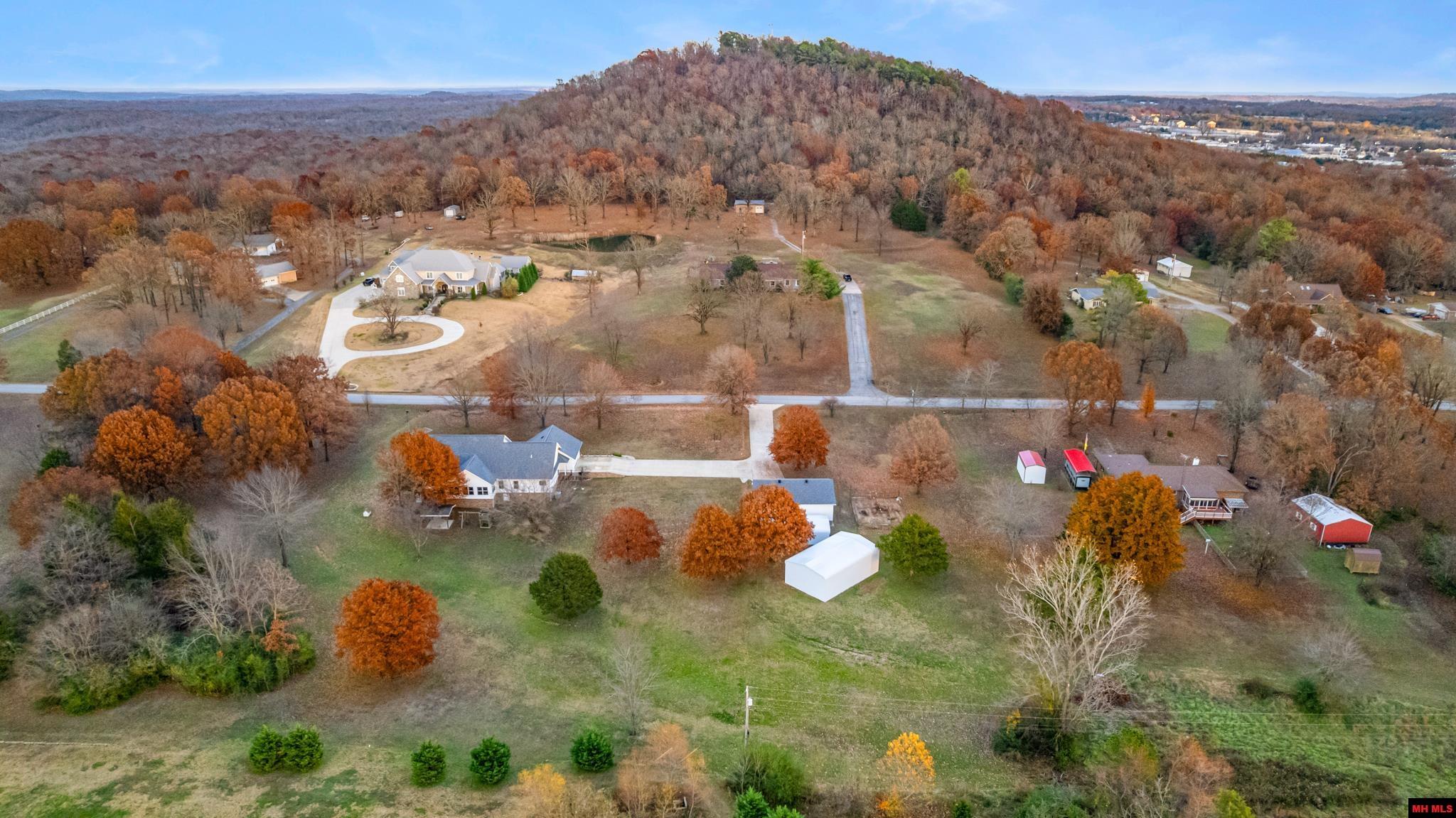 543 GREEN VALLEY DRIVE Mountain Home, AR 72653