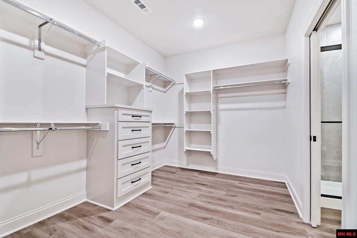 1027 Nottington Street