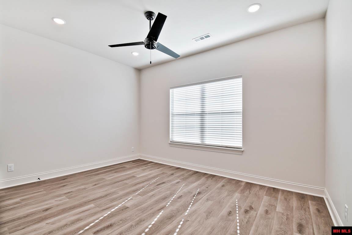 1027 Nottington Street