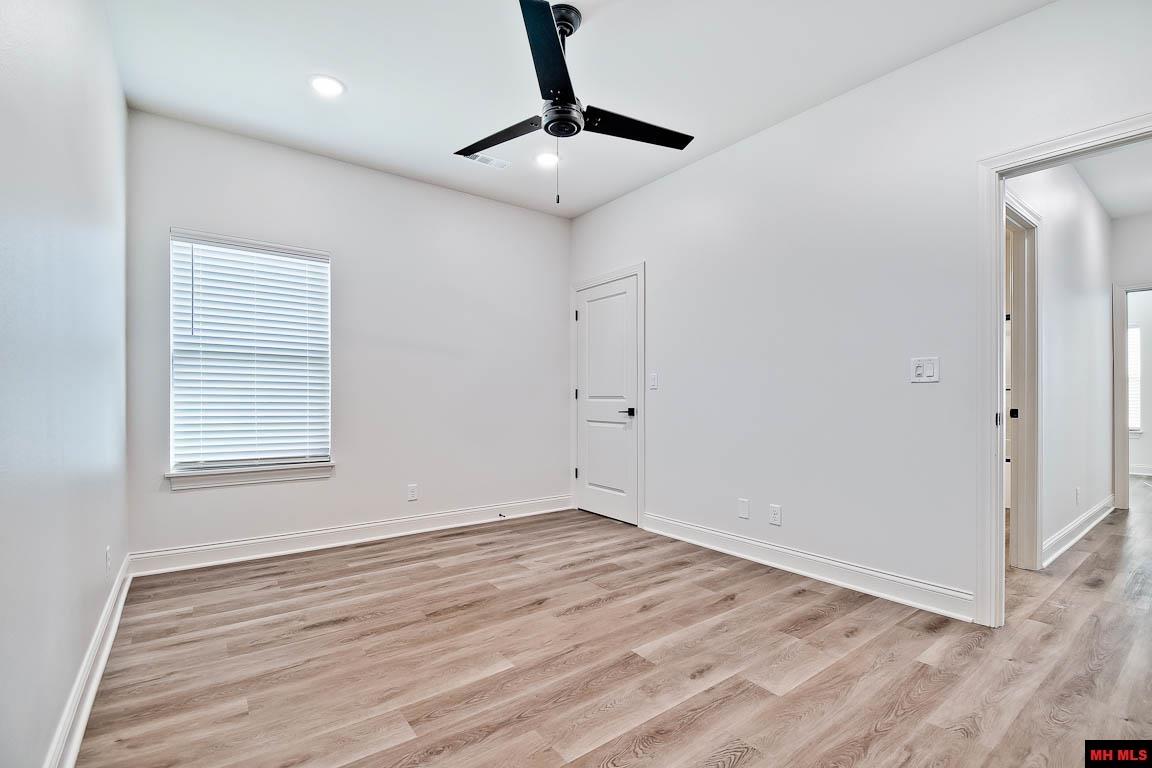 1027 Nottington Street