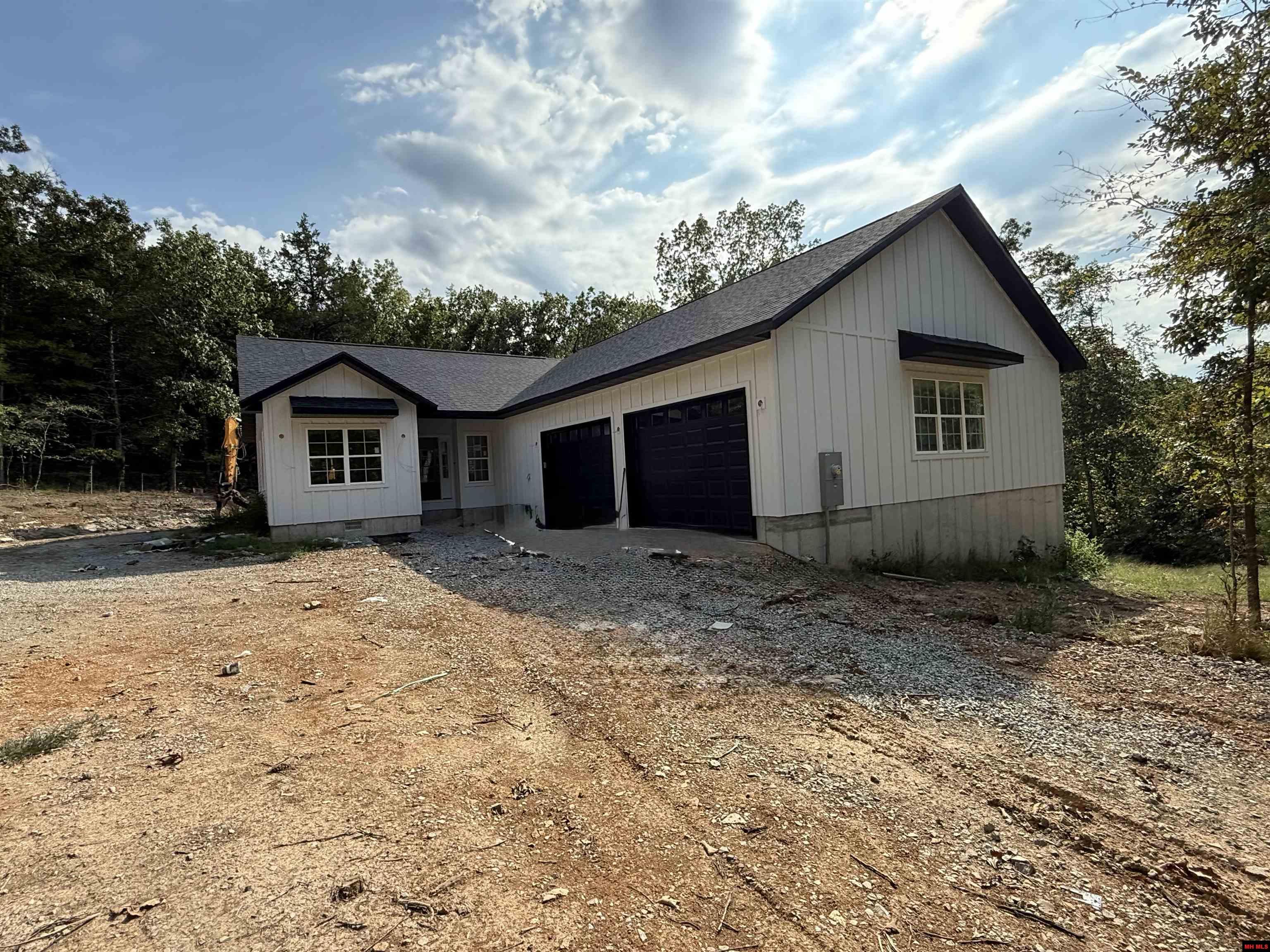 201 Cardinal Terrace