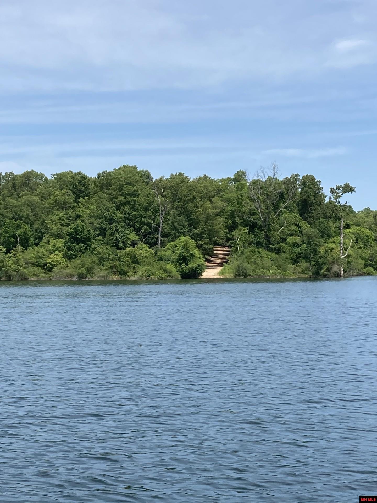 001-05581-000 Mc 803