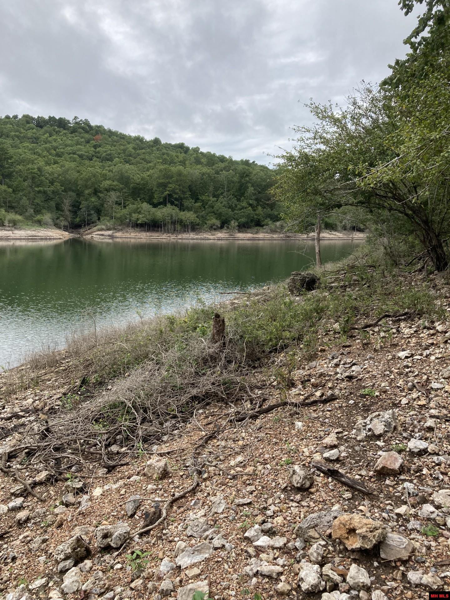 001-05581-000 Mc 803