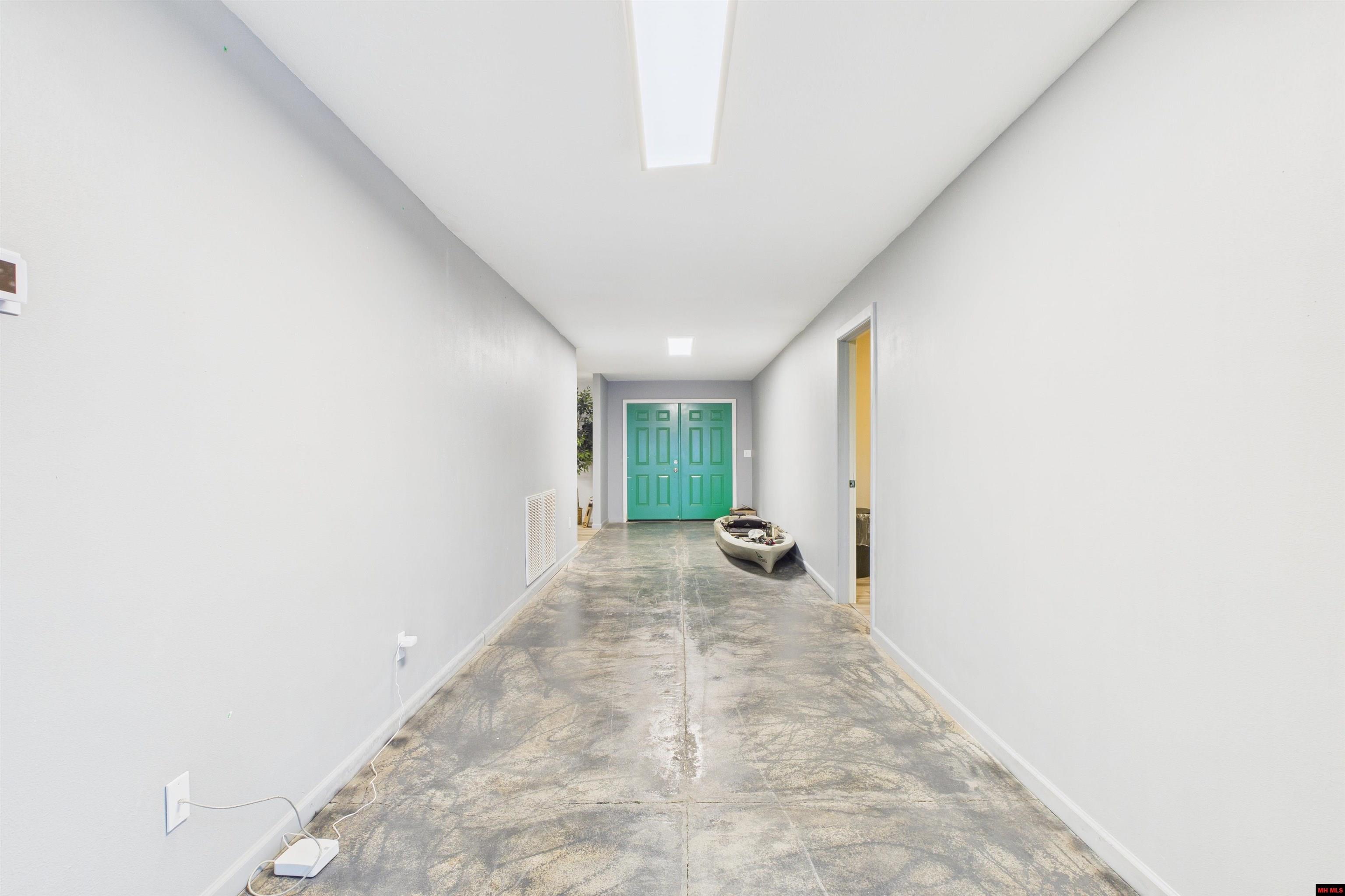 1300 & 1306 E MAIN STREET Flippin, AR