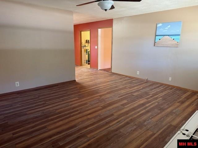 144 Woods Point Road