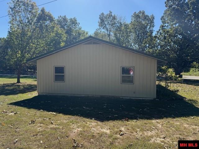 144 Woods Point Road