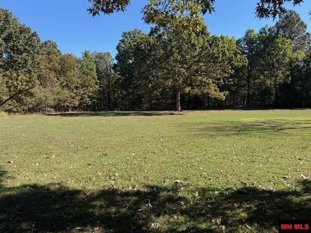 144 Woods Point Road