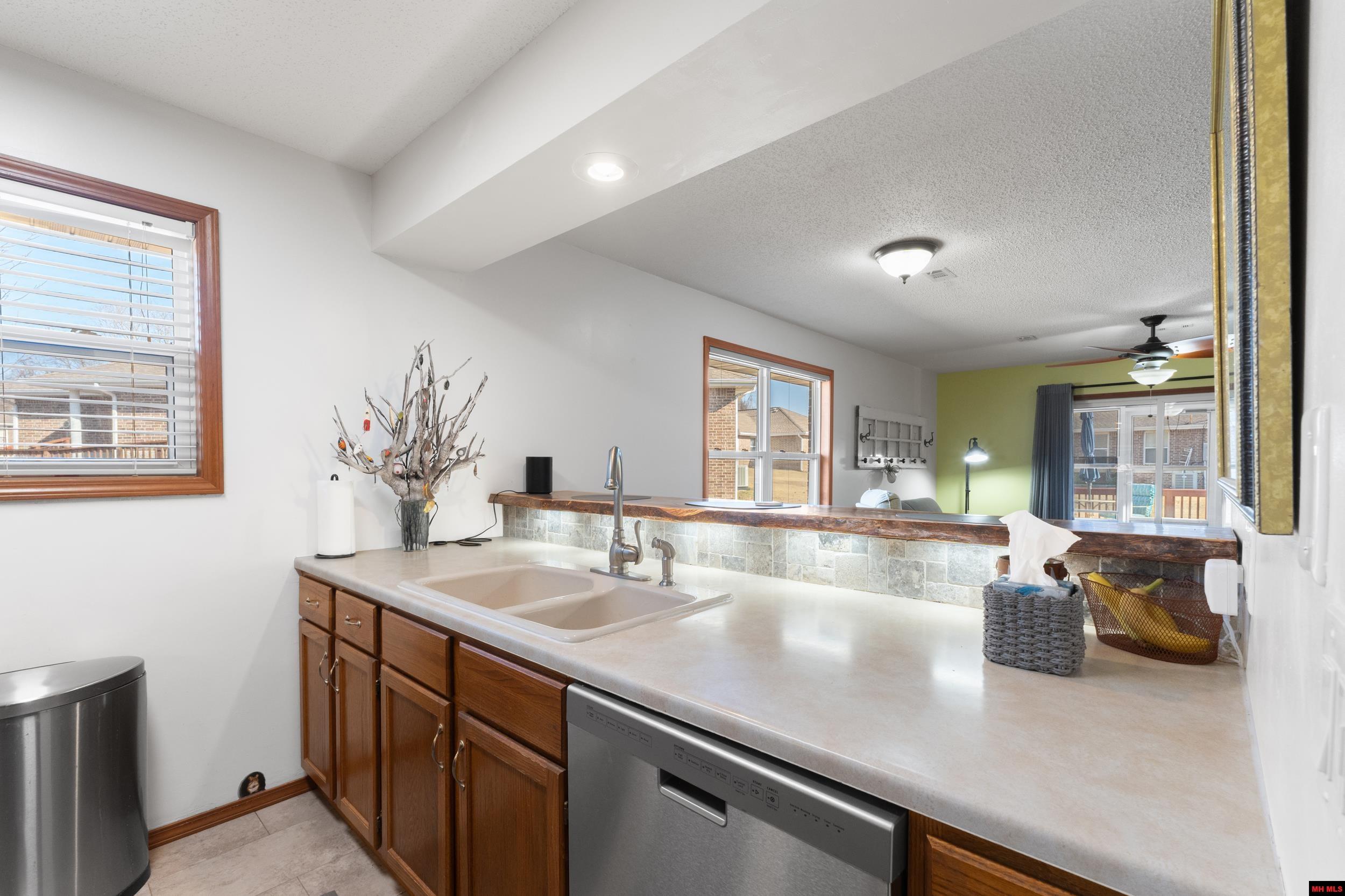 1522 Meadowhill Drive