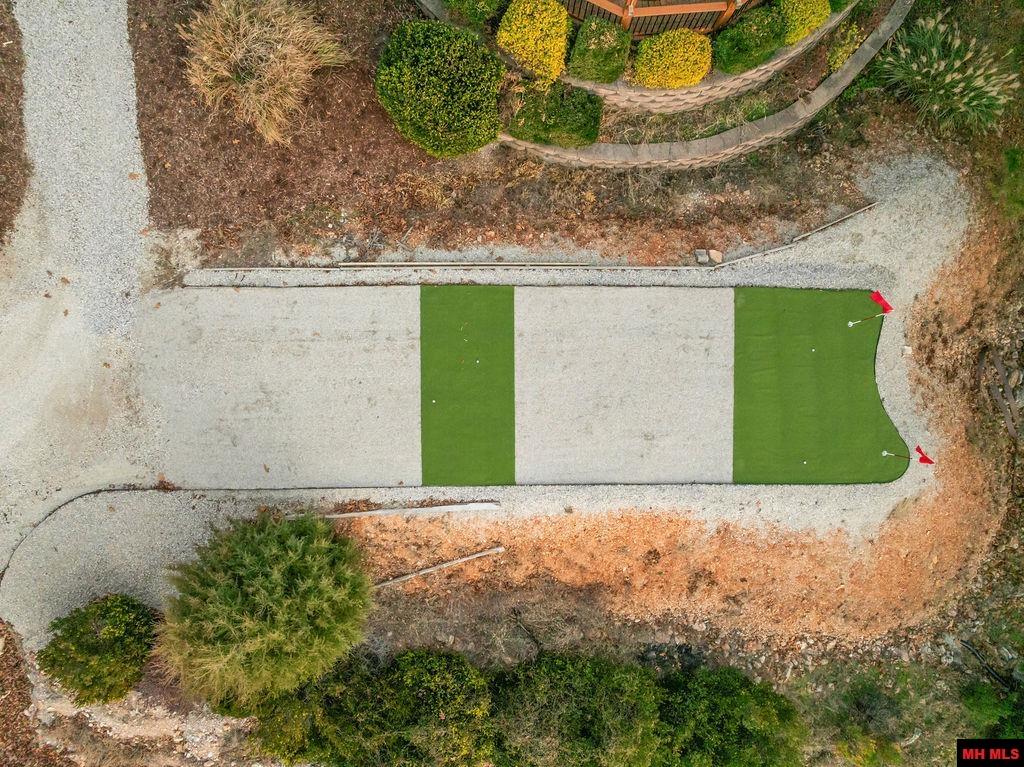 1570 Lake Point Drive