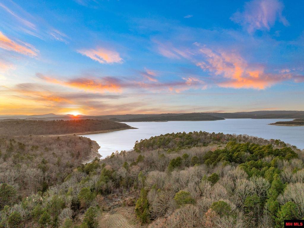 1570 Lake Point Drive