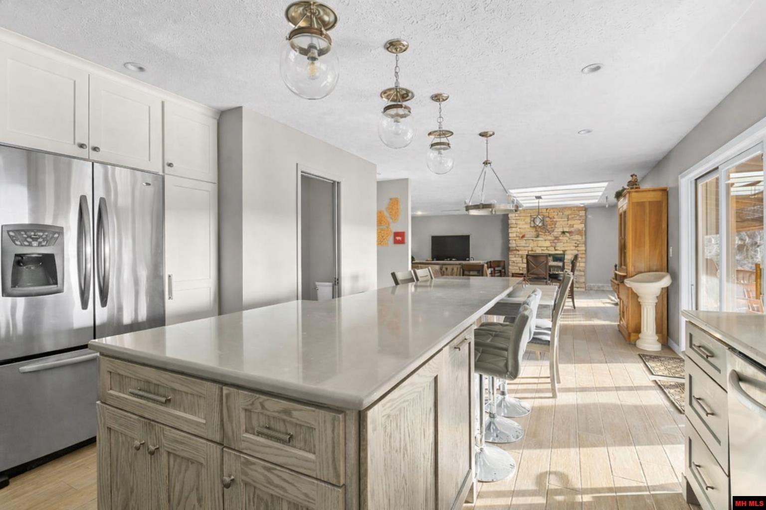 1570 LAKE POINT DRIVE Jordan, AR