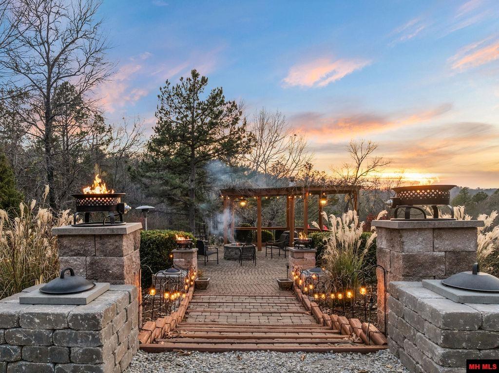 1570 LAKE POINT DRIVE Jordan, AR