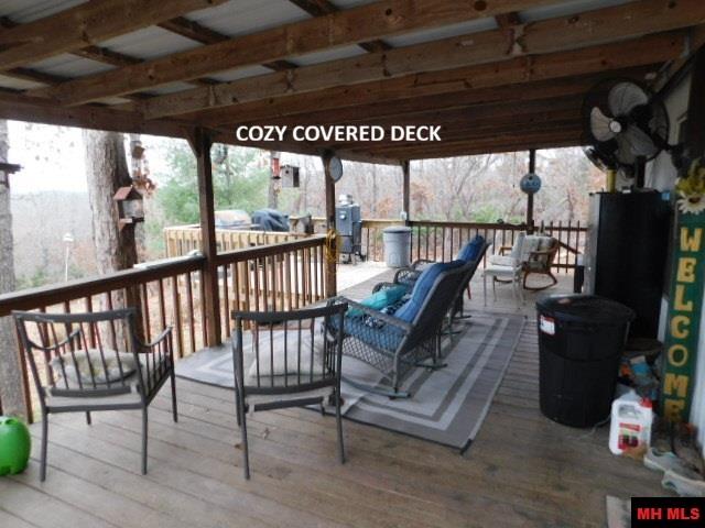 1944 Woods Point Road