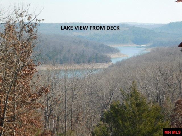 1944 Woods Point Road