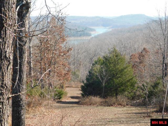 1944 Woods Point Road