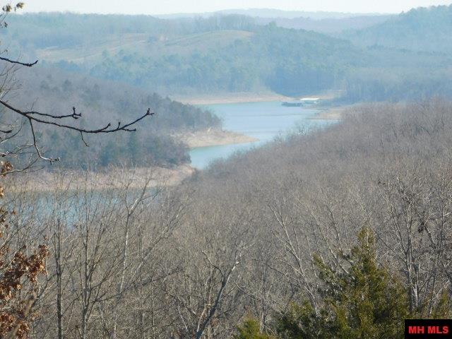 1944 Woods Point Road