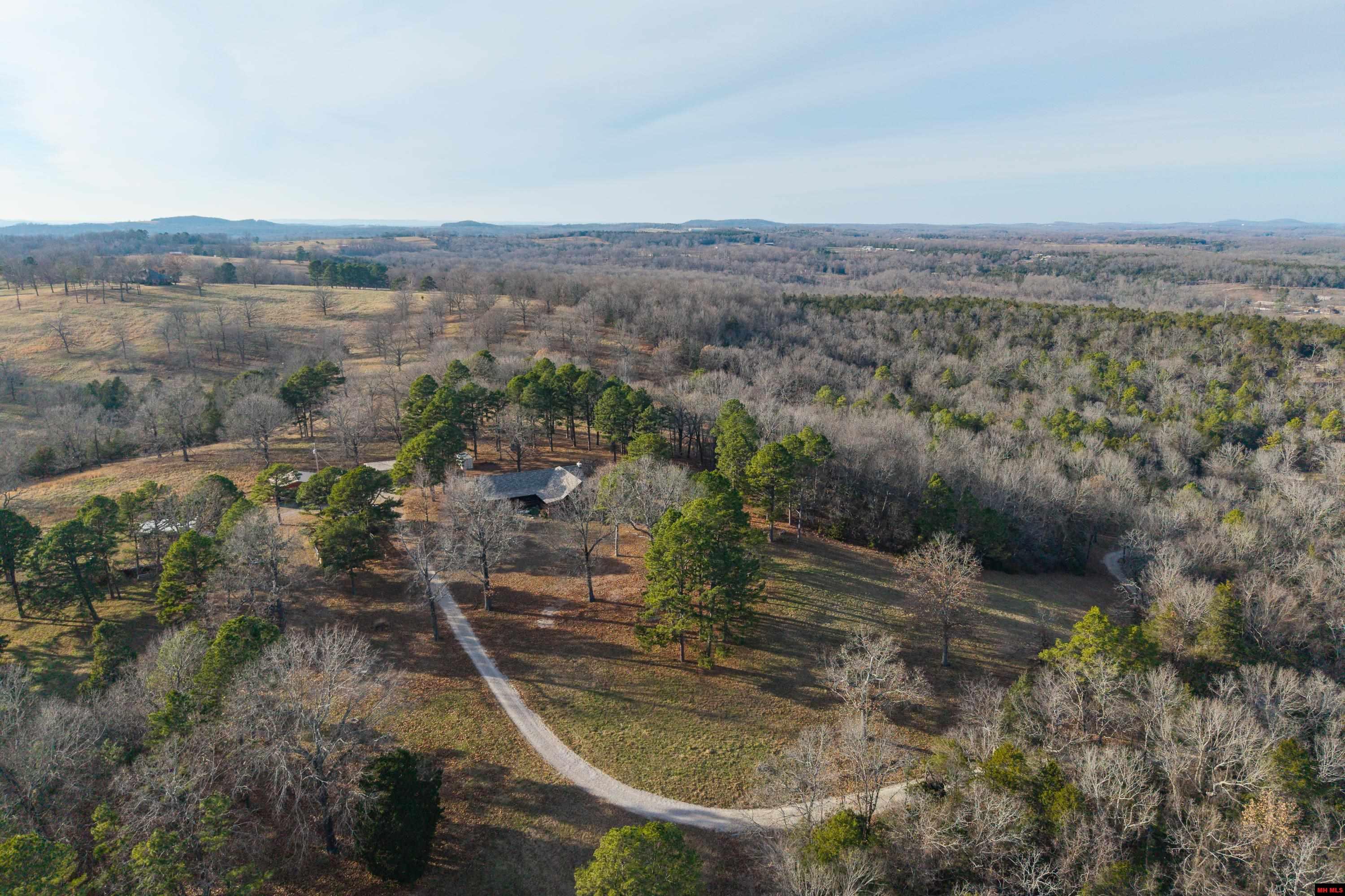 899 HIGH COUNTRY LANE Mountain Home, AR