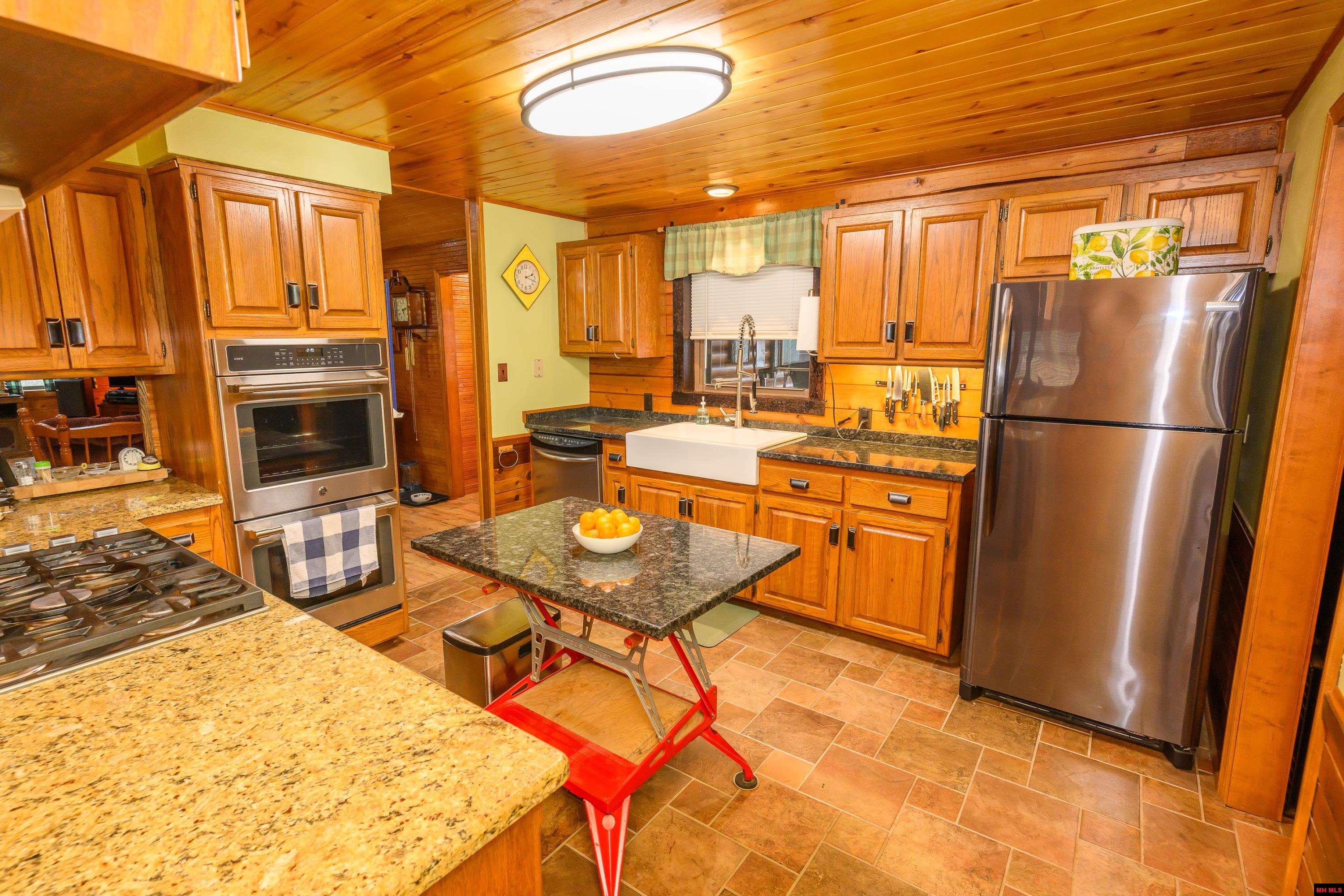 899 HIGH COUNTRY LANE Mountain Home, AR