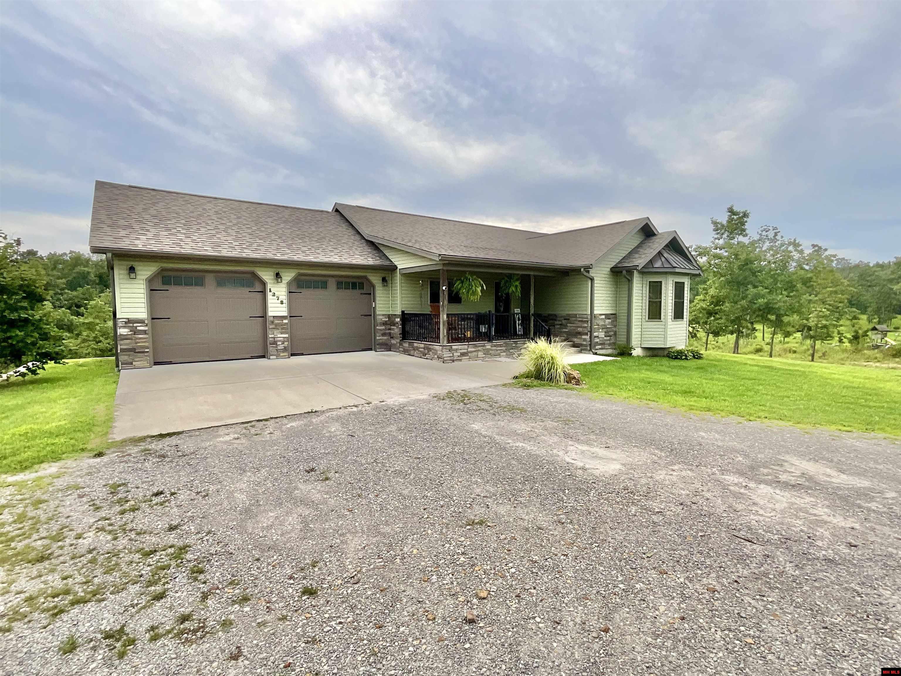 1278 Fox Circle Drive
