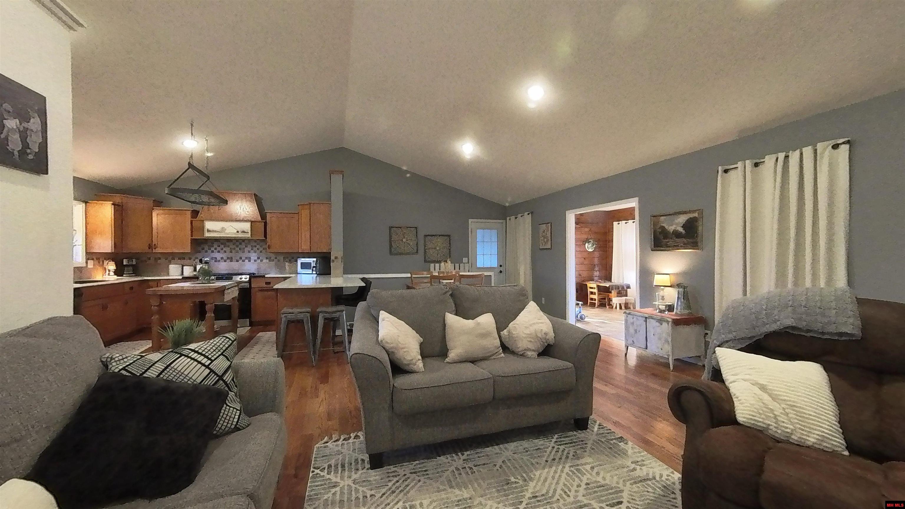 1278 Fox Circle Drive