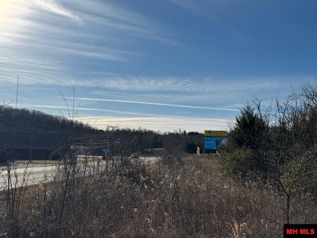 001-07841-000 Hwy 5 North