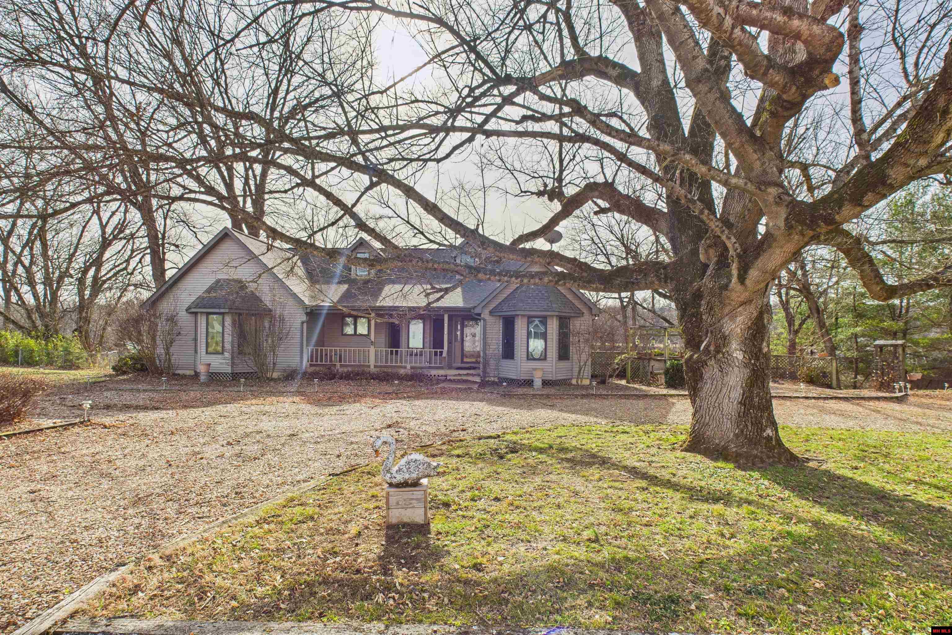 288 Valley Airport Drive