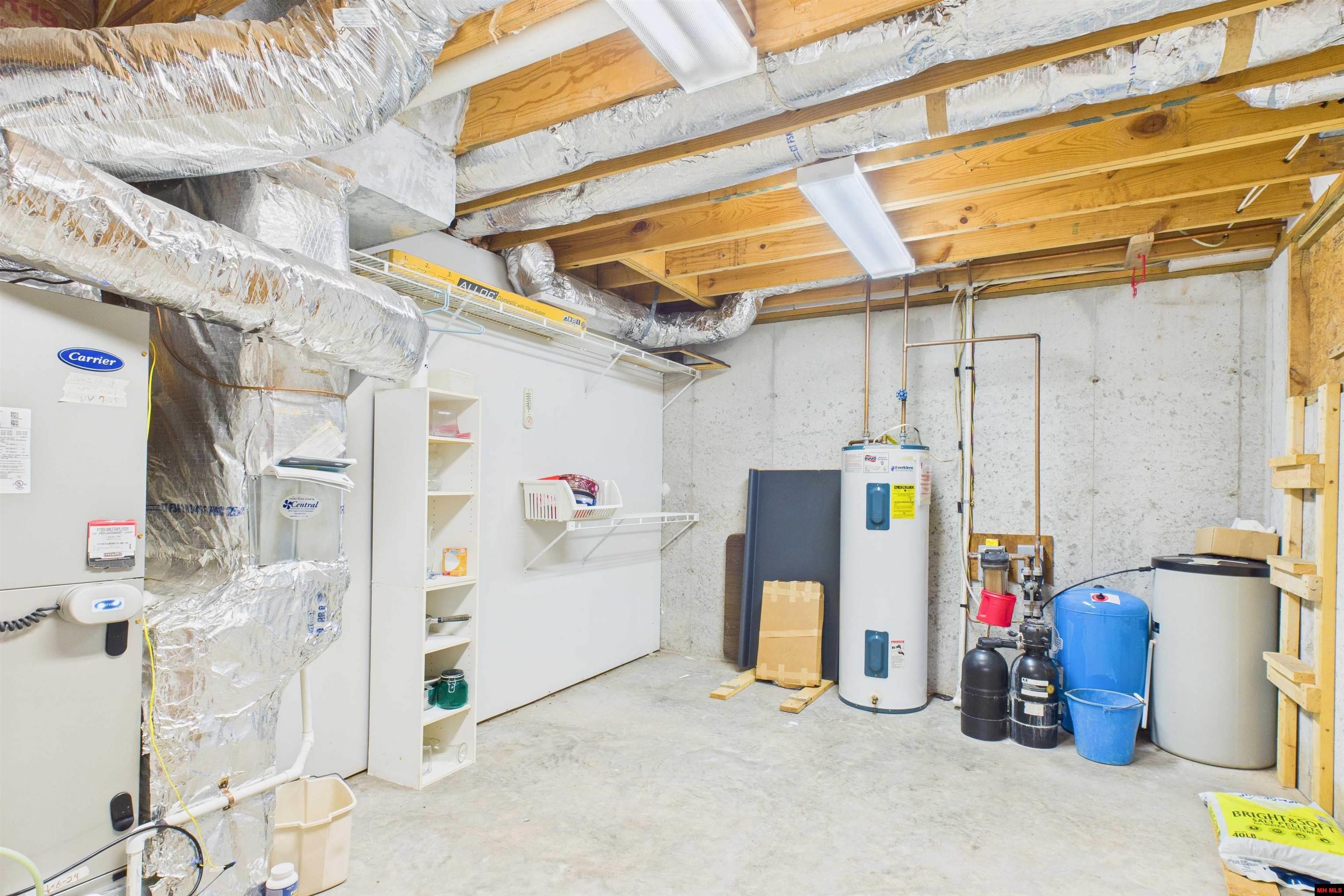 288 Valley Airport Drive