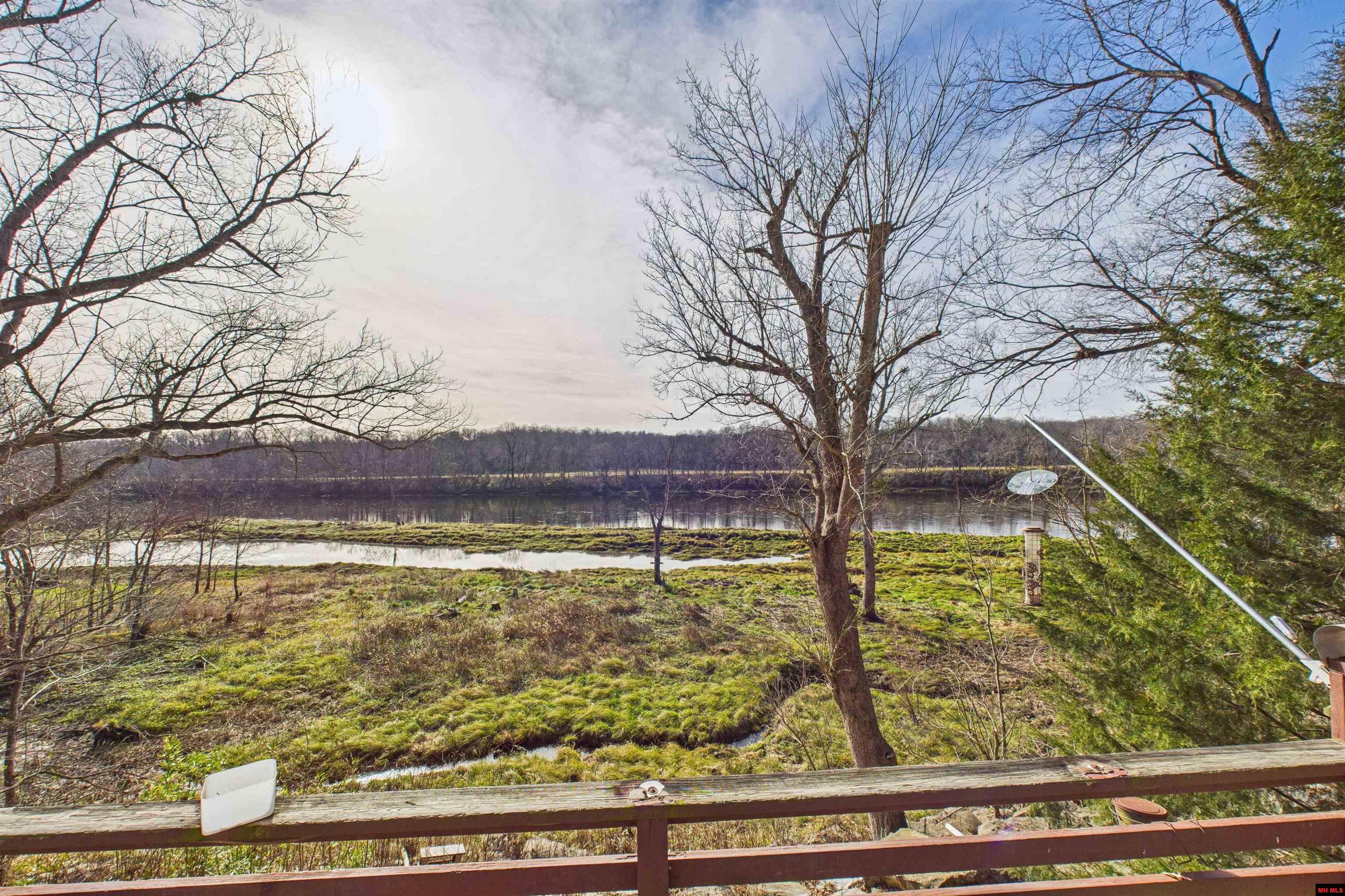 288 Valley Airport Drive